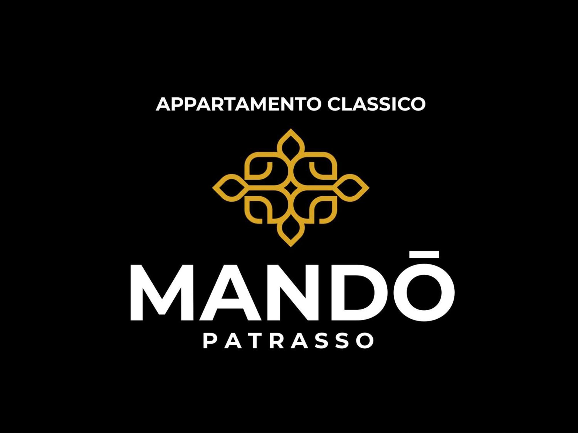 Mando Patrasso - Classical Apartment In The Center Of Patras With Free Parking Luaran gambar